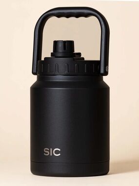 THE SIC JUG 64 OZ.